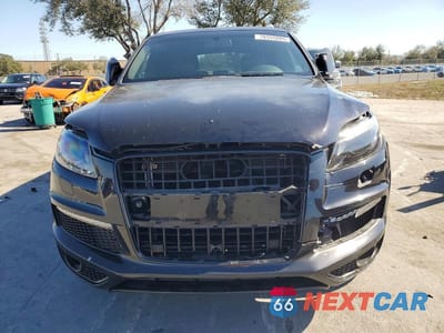 Piąte zdjęcie samochodu w środku: 2014 AUDI Q7 PRESTIGE VIN:WA1DGAFE0ED000600 - miniatura