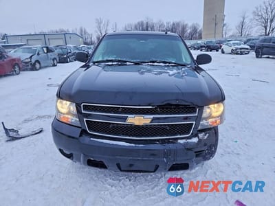 Piąte zdjęcie samochodu w środku: 2007 CHEVROLET SUBURBAN K1500 VIN:1GNFK16387J251081 - miniatura