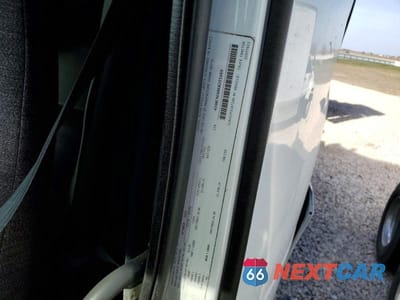 Zdjęcie 10 z 10 samochodu: 2019 VOLVO VNL SEMI TRUCK VIN:4V4NC9EH8KN201669 - miniatura