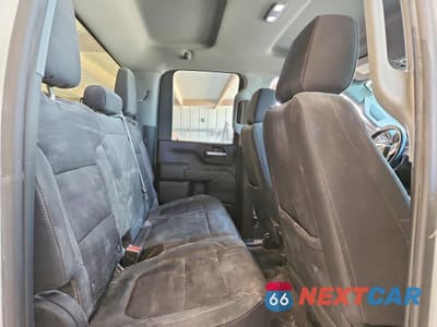 Zdjęcie 10 z 12 samochodu: 2022 CHEVROLET SILVERADO K2500 HEAVY DUTY LT VIN:1GC5YNE77NF325153 - miniatura