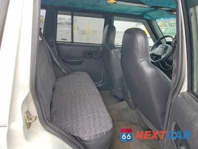 Zdjęcie 11 z 13 samochodu: 1999 JEEP CHEROKEE SPORT VIN:1J4FF68S5XL586943 - miniatura