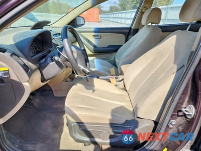 Zdjęcie 7 z 11 samochodu: 2008 HYUNDAI ELANTRA GLS VIN:KMHDU46D48U582563 - miniatura