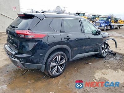 Trzecie zdjęcie samochodu z tyłu: 2025 NISSAN ROGUE SL VIN:JN8BT3CB6SW153534 - miniatura