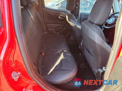 Zdjęcie 11 z 12 samochodu: 2019 JEEP RENEGADE LATITUDE VIN:ZACNJBBB0KPK35120 - miniatura