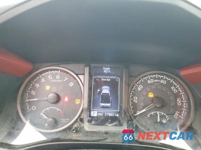 Zdjęcie 9 z 12 samochodu: 2016 TOYOTA TACOMA ACCESS CAB VIN:5TFSZ5AN4GX036006 - miniatura