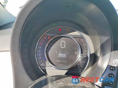 Zdjęcie 9 z 11 samochodu: 2018 FIAT 500 POP VIN:3C3CFFLH3JT412227 - miniatura