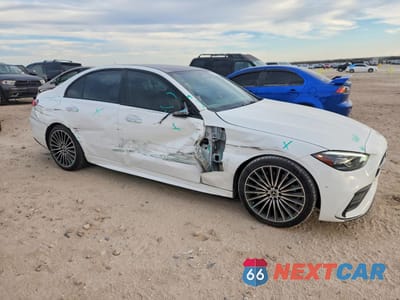 Czwarte zdjęcie samochodu z boku: 2023 MERCEDES-BENZ C 300 VIN:W1KAF4GB8PR134879 - miniatura