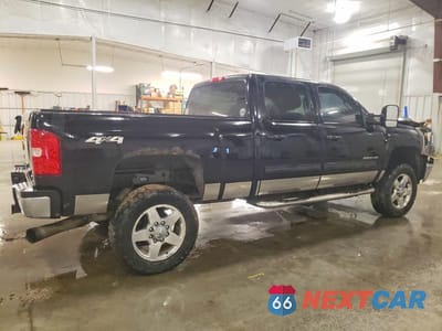 Trzecie zdjęcie samochodu z tyłu: 2012 CHEVROLET SILVERADO K2500 HEAVY DUTY LTZ VIN:1GC1KYE89CF175103 - miniatura