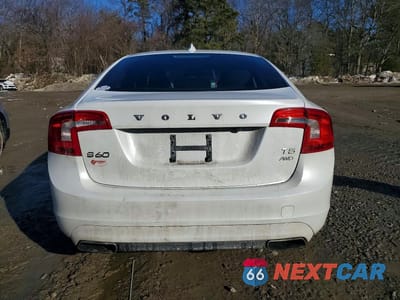 Zdjęcie 6 z 11 samochodu: 2014 VOLVO S60 T5 VIN:YV1612FH4E1279268 - miniatura