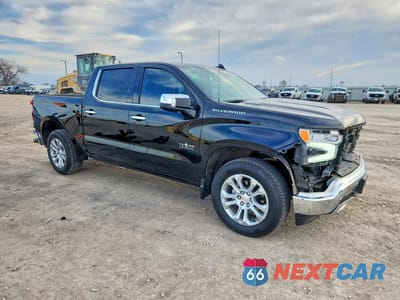 Czwarte zdjęcie samochodu z boku: 2026 CHEVROLET SILVERADO C1500 LTZ VIN:1GCPAEE89TZ102629 - miniatura