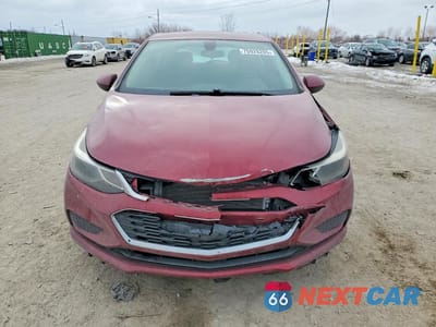 Piąte zdjęcie samochodu w środku: 2018 CHEVROLET CRUZE LT VIN:3G1BE6SM1JS651024 - miniatura