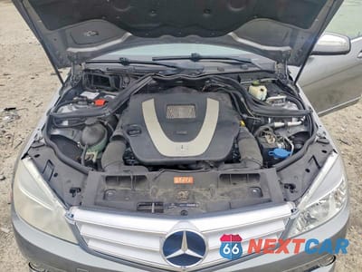 Zdjęcie 11 z 12 samochodu: 2009 MERCEDES-BENZ C 300 4MATIC VIN:WDDGF81XX9R047719 - miniatura