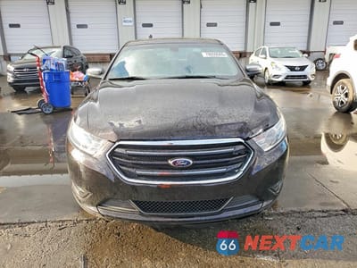 Piąte zdjęcie samochodu w środku: 2013 FORD TAURUS LIMITED VIN:1FAHP2F84DG136092 - miniatura