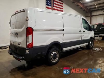 Trzecie zdjęcie samochodu z tyłu: 2019 FORD TRANSIT 250 DELIVERY VAN VIN:1FTYR1YM0KKA90943 - miniatura