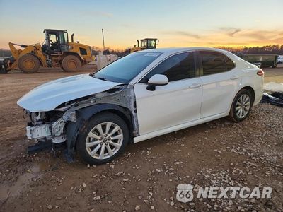 2018 TOYOTA CAMRY L JTNB11HK3J3029991 - główne zdjęcie licytacji z USA - miniatura