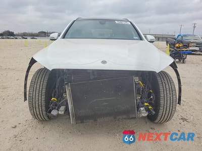 Piąte zdjęcie samochodu w środku: 2018 MERCEDES-BENZ GLC 300 VIN:WDC0G4JB8JV023141 - miniatura