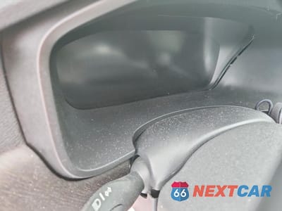 Zdjęcie 9 z 13 samochodu: 2019 VOLVO V90 CROSS COUNTRY T5 MOMENTUM VIN:YV4102NK0K1084714 - miniatura