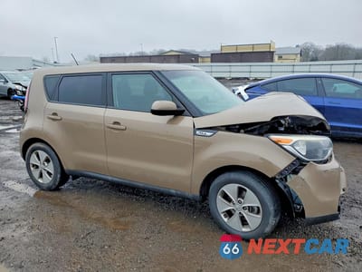 Czwarte zdjęcie samochodu z boku: 2016 KIA SOUL BASE VIN:KNDJN2A26G7313878 - miniatura