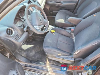 Zdjęcie 7 z 13 samochodu: 2016 NISSAN VERSA 1.6 SV VIN:3N1CN7AP8GL861221 - miniatura