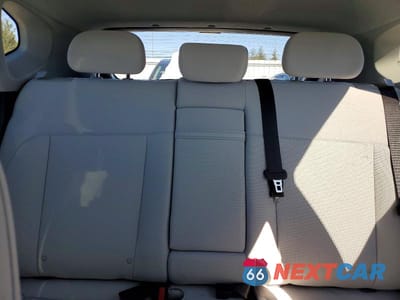 Zdjęcie 10 z 12 samochodu: 2025 HYUNDAI KONA SEL VIN:KM8HBCAB7SU341451 - miniatura
