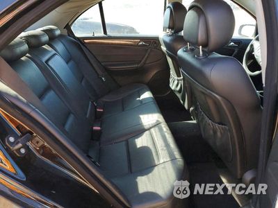Zdjęcie 10 z 12 samochodu: 2007 MERCEDES-BENZ C 230 VIN:WDBRF52H97F928272 - miniatura