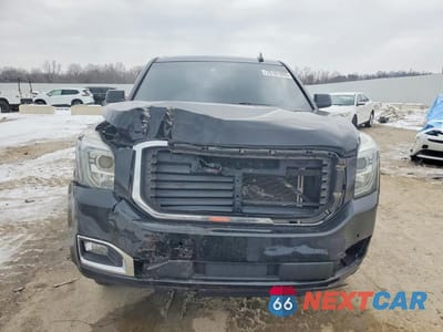 Piąte zdjęcie samochodu w środku: 2017 GMC YUKON DENALI VIN:1GKS2CKJ0HR187195 - miniatura