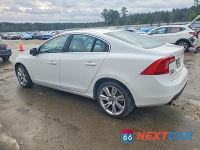 Drugie zdjęcie samochodu z przodu: 2011 VOLVO S60 T6 VIN:YV1902FH5B2009987 - miniatura