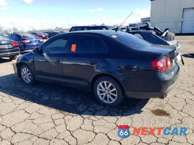 Drugie zdjęcie samochodu z przodu: 2010 VOLKSWAGEN JETTA SE VIN:3VWRZ7AJXAM163568 - miniatura