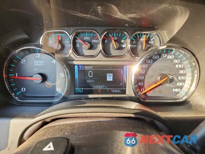 Zdjęcie 9 z 14 samochodu: 2018 GMC YUKON XL K1500 SLT VIN:1GKS2GKC6JR115173 - miniatura
