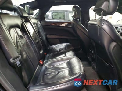 Zdjęcie 10 z 13 samochodu: 2019 LINCOLN MKZ RESERVE II VIN:3LN6L5MU4KR604869 - miniatura