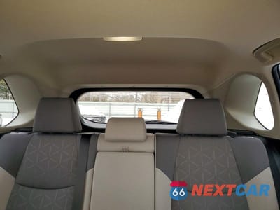 Zdjęcie 10 z 13 samochodu: 2025 TOYOTA RAV4 XLE VIN:JTMRWRFV9SD328719 - miniatura