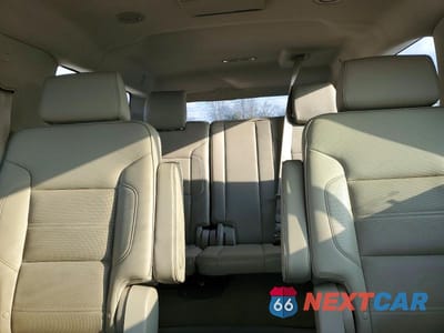 Zdjęcie 10 z 13 samochodu: 2016 GMC YUKON XL DENALI VIN:1GKS2HKJ2GR204221 - miniatura