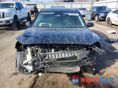 Piąte zdjęcie samochodu w środku: 2019 HYUNDAI KONA SE VIN:KM8K12AA8KU223998 - miniatura