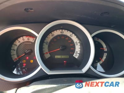 Zdjęcie 9 z 11 samochodu: 2013 TOYOTA TACOMA PRERUNNER V6 VIN:5TFJU4GN3DX048039 - miniatura