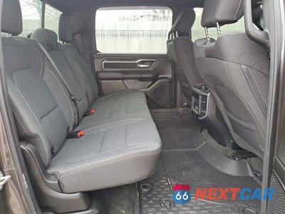 Zdjęcie 10 z 12 samochodu: 2023 RAM 1500 BIG HORN/LONE STAR VIN:1C6RRFFG8PN671506 - miniatura