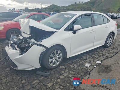 2022 TOYOTA COROLLA LE 5YFEPMAE4NP342082 - główne zdjęcie licytacji z USA - miniatura