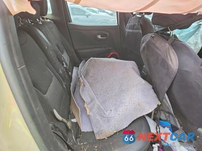 Zdjęcie 10 z 11 samochodu: 2016 JEEP RENEGADE TRAILHAWK VIN:ZACCJBCTXGPD41888 - miniatura