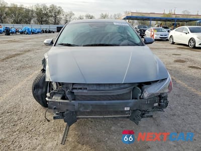 Piąte zdjęcie samochodu w środku: 2023 HYUNDAI ELANTRA SEL VIN:KMHLM4AG8PU438896 - miniatura