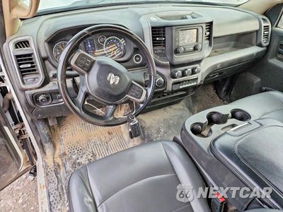 Zdjęcie 8 z 11 samochodu: 2020 RAM 2500 TRADESMAN VIN:3C7WR4AJ8LG196531 - miniatura