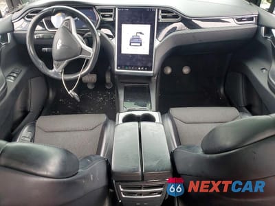Zdjęcie 8 z 13 samochodu: 2017 TESLA MODEL X VIN:5YJXCBE20HF066167 - miniatura