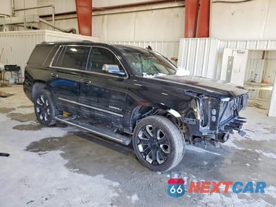 Czwarte zdjęcie samochodu z boku: 2018 GMC YUKON DENALI VIN:1GKS2CKJ8JR352450 - miniatura