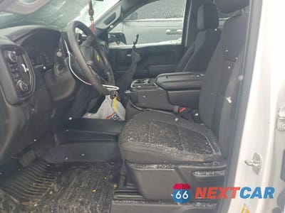Zdjęcie 7 z 12 samochodu: 2022 CHEVROLET SILVERADO LTD K1500 VIN:1GCRYAEK5NZ214484 - miniatura