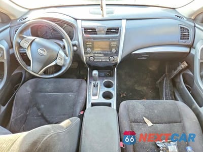 Zdjęcie 8 z 11 samochodu: 2013 NISS ALTIMA VIN:1N4BL3AP2DC100401 - miniatura