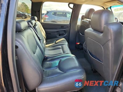 Zdjęcie 10 z 12 samochodu: 2005 GMC NEW SIERRA C1500 VIN:2GTEC13T251104803 - miniatura