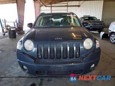 Piąte zdjęcie samochodu w środku: 2008 JEEP COMPASS SPORT VIN:1J8FT47WX8D644444 - miniatura