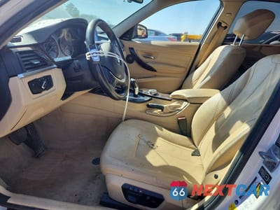 Zdjęcie 7 z 11 samochodu: 2015 BMW 328 I VIN:WBA3A5C56FP604065 - miniatura