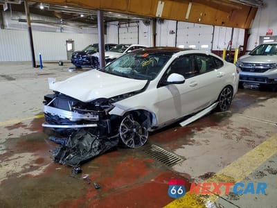 2025 BMW 228XI WBA23GG07S7T57004 - główne zdjęcie licytacji z USA - miniatura