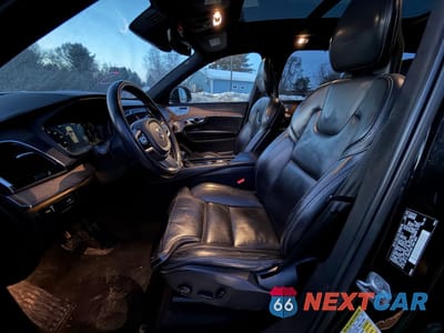 Zdjęcie 11 z 14 samochodu: 2018 VOLVO XC90 T6 VIN:YV4A22PL3J1209333 - miniatura