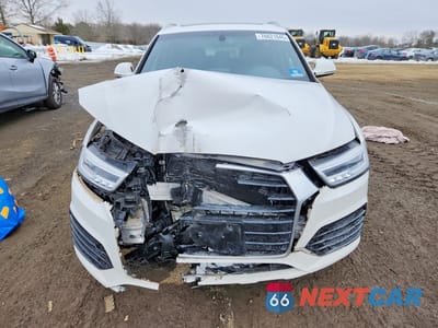 Piąte zdjęcie samochodu w środku: 2018 AUDI Q3 PREMIUM PLUS VIN:WA1JCCFS7JR034062 - miniatura