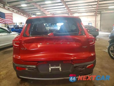 Zdjęcie 6 z 13 samochodu: 2019 VOLVO XC40 T5 MOMENTUM VIN:YV4162UK7K2052126 - miniatura